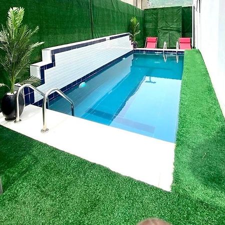 Morak Homes - Smart Luxury 4-Bed With Private Swimming Pool, Ps5, Snooker, Mini Gym In Reserved Secured Estate 阿布贾 外观 照片