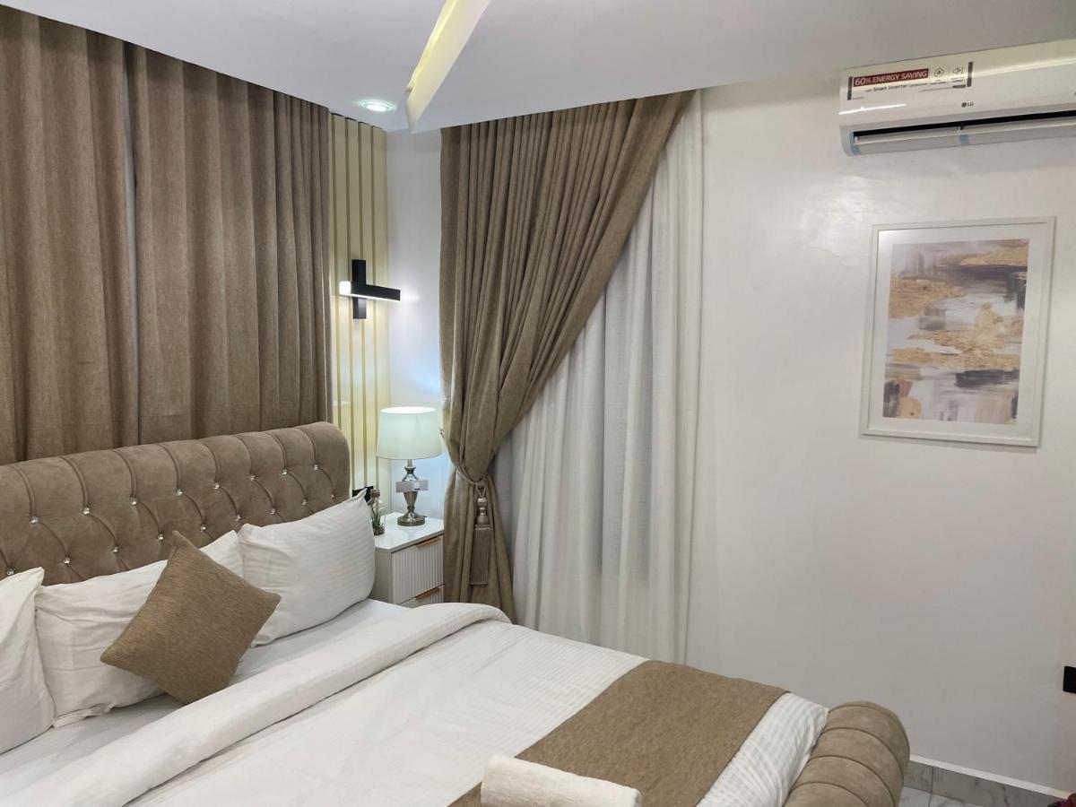 Morak Homes - Smart Luxury 4-Bed With Private Swimming Pool, Ps5, Snooker, Mini Gym In Reserved Secured Estate 阿布贾 外观 照片