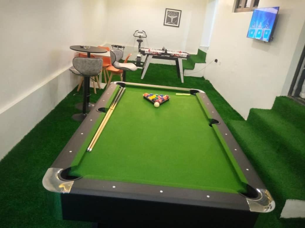 Morak Homes - Smart Luxury 4-Bed With Private Swimming Pool, Ps5, Snooker, Mini Gym In Reserved Secured Estate 阿布贾 外观 照片